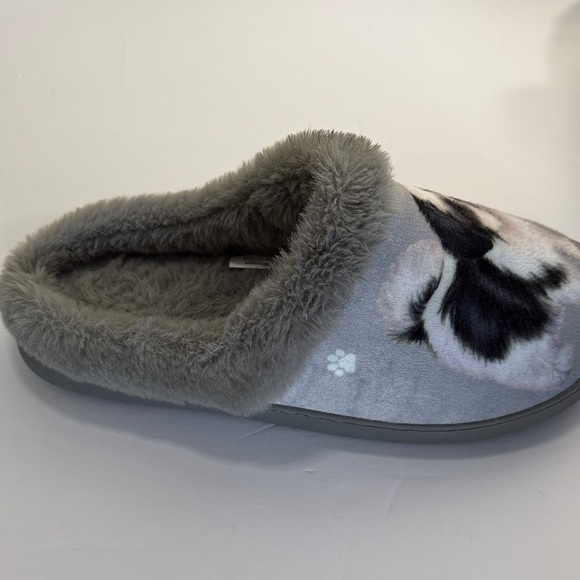Snuggs Shitzu Dog Print Fluffy Gray Slippers New No Tags - Picture 4 of 8